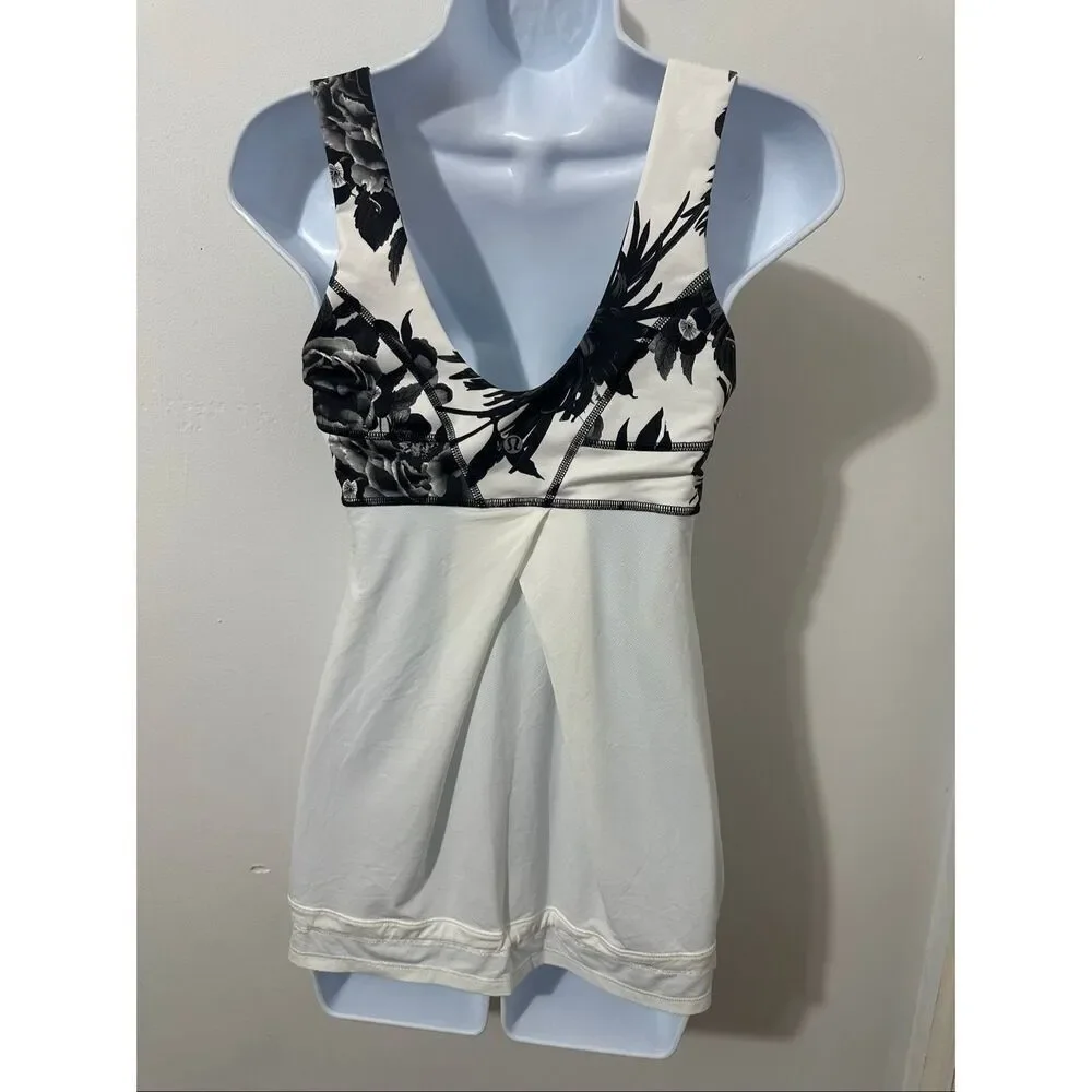 Lululemon Tank Top Size 6 Brisk Bloom Black White Loose Fit  A815
